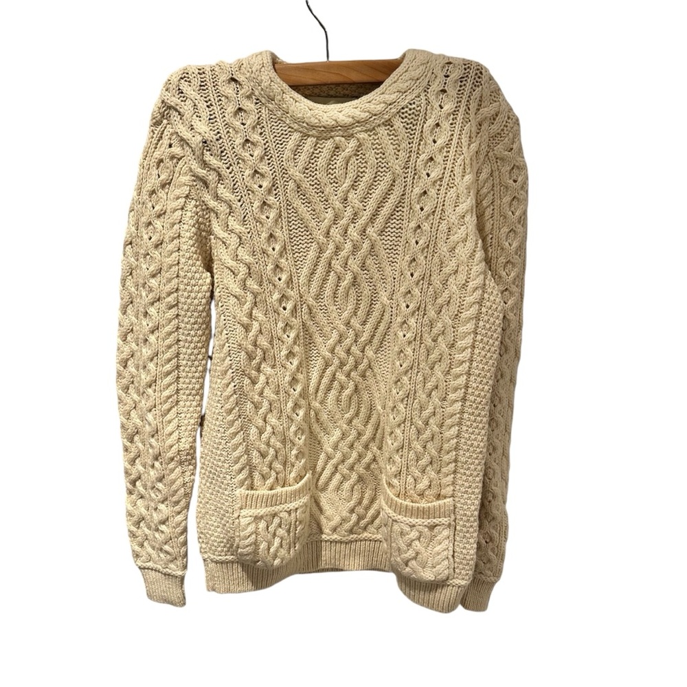 Vintage Aran Mor Ireland 100%‎ Merino Wool Cream Sweater Size Medium